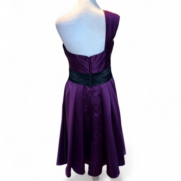 Allure Bridals. Sz 12. Off Shoulder. Purple,plum,black. P-P18”L-41” - Picture 4 of 6